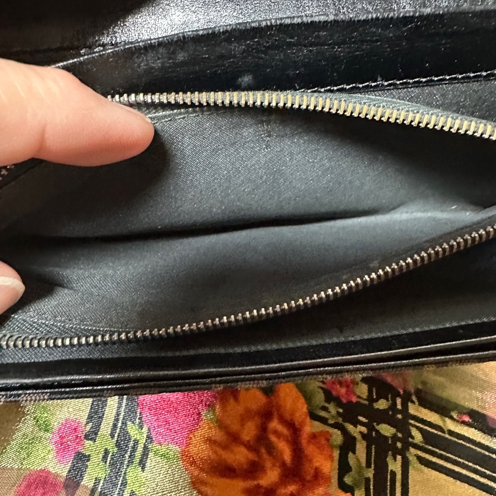 UVGC - Fendi Zucca Wallet. - Picture 10 of 13